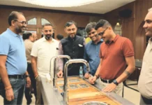 Launch of world-class Kitchen Sinks in Surat : Lacasa Sinks Distribution in Surat and South Gujarat by Bhavesh Rajpara, Seranit – Launch Launch of worldclass kitchen sinks in surat-1
